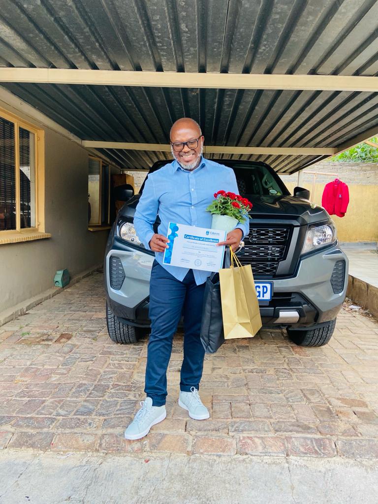 bee_nkala's tweet photo. Two years ago, I was voted the best lecturer #FacultyofApplied Science. This year, I was voted #secondyear's the most entertaining lecturer.  We love #Biocom @edu_vos and shall continue to support their efforts. https://t.co/PZqPQxAh3V