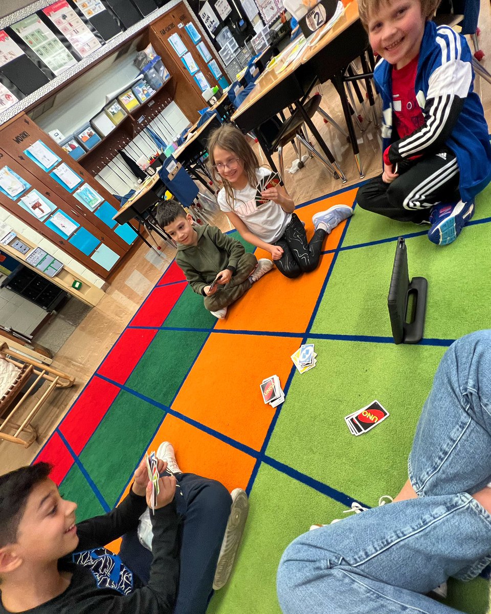 Mrs. Martinelli tweet media