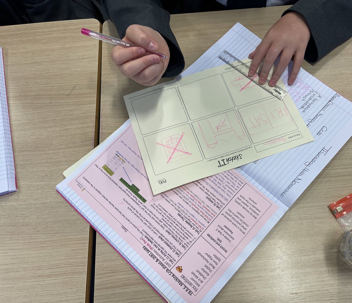 HopeAcademyRE's tweet photo. Well done to 27R5 who worked hard yesterday completing their Crib Feedback lesson! Students have responded to teacher feedback, improved literacy and have completed bespoke diagnostic tasks to improve focus areas!!🤩📚✏️ Well done🌟 https://t.co/HGPIFgsz0X