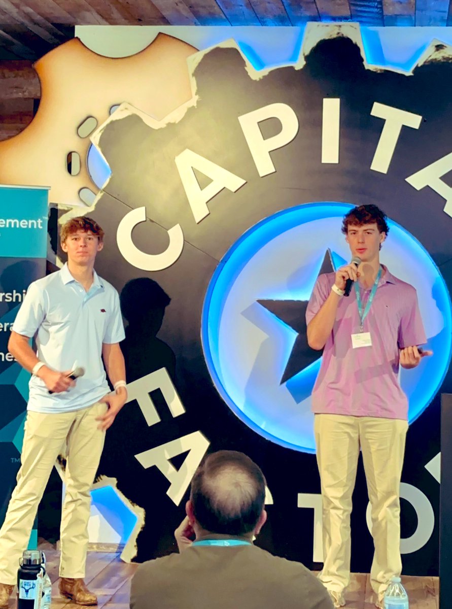 Proud of our two teams of Entrepreneurship students who represented Austin High in the E2: Entrepreneurship & Empowerment Summit & pitch competition at Capital Factory yesterday. They nailed their presentations! Thank vou @JA_Centex for all you do & for this wonderful experience.