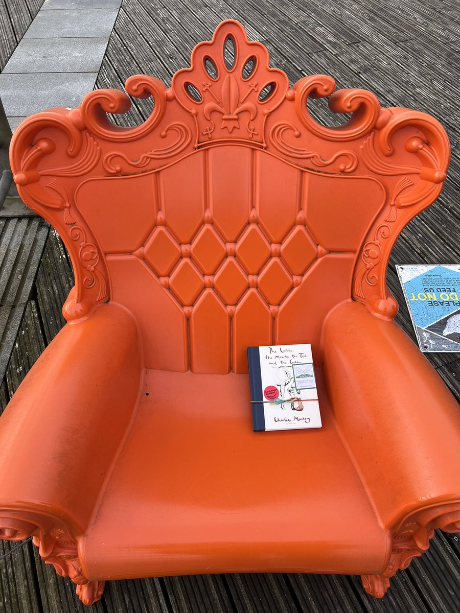 A copy of The Laddie, the Mowdie, the Tod and the Cuddie - by Charlie Mackesy & translated by Matthew Fitt has been left by a Book Fairy for you to find. #IBelieveInBookFairies #BookFairiesFalkirk #BookFairyWeekScotland #BookWeekScotland #LuathPress #CharlieMackesy #MatthewFitt