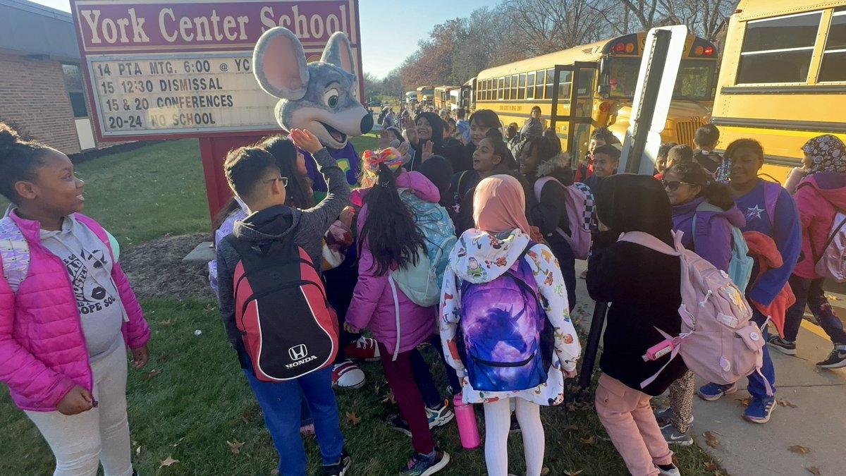 York Center School tweet media