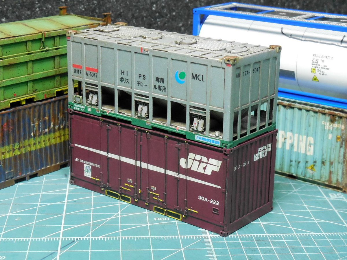 srf_sns_tw's tweet photo. RT #16番 ・1/80スケール「20ftコンテナ」追究-097b~ #ペアーハンズ「UH17ホッパーコンテナ 真鍮キット」改の「UH17A-5047(#三菱ケミカル物流)」
⇒https://t.co/AwlCvssswD #FM三重 #ctyfm #polystyrol #ポリスチロール #ハンダ #関西本線 #四日市駅 #四日市コンビナート https://t.co/AG8xpckYd3 https://t.co/WuOotWzWvU