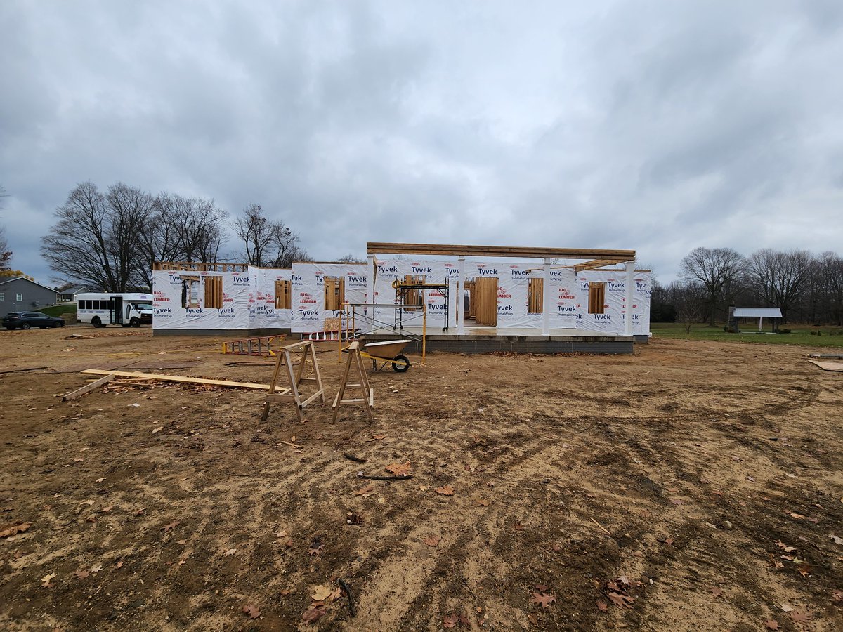 MaxeymizedLaker's tweet photo. Signs,  Signs every where. The building trades house is coming along! #cte #cteworks https://t.co/BYSDgBEX47