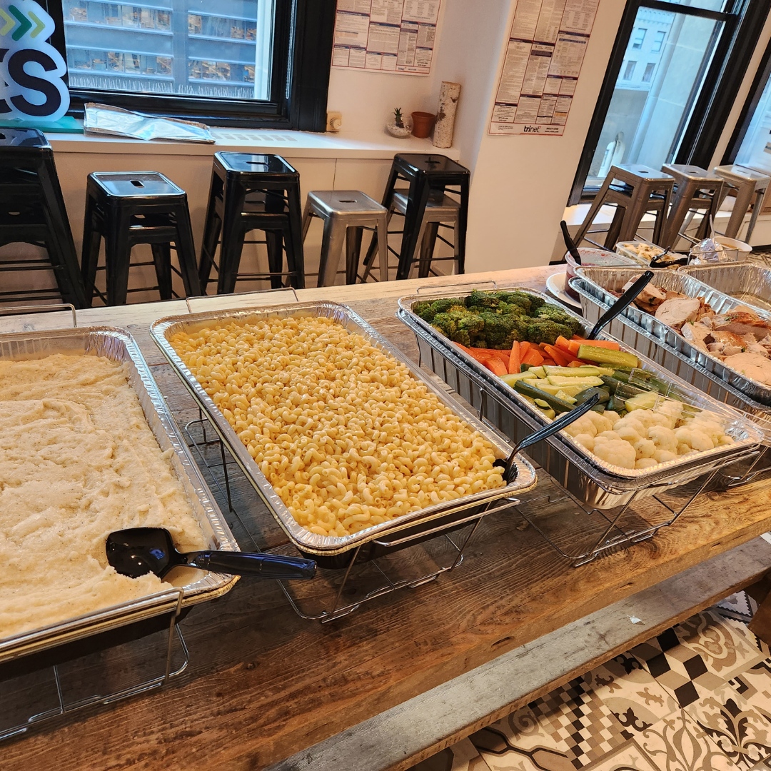 RTSGreen's tweet photo. Happy Friday from RTS! 🌟 Yesterday, our NYC office celebrated with a heartwarming potluck, gathering together in the spirit of Thanksgiving. We're grateful for our amazing team and hope everyone has a great weekend before the short week ahead 🍁🥧
#TeamRTS https://t.co/viNyG26WW9