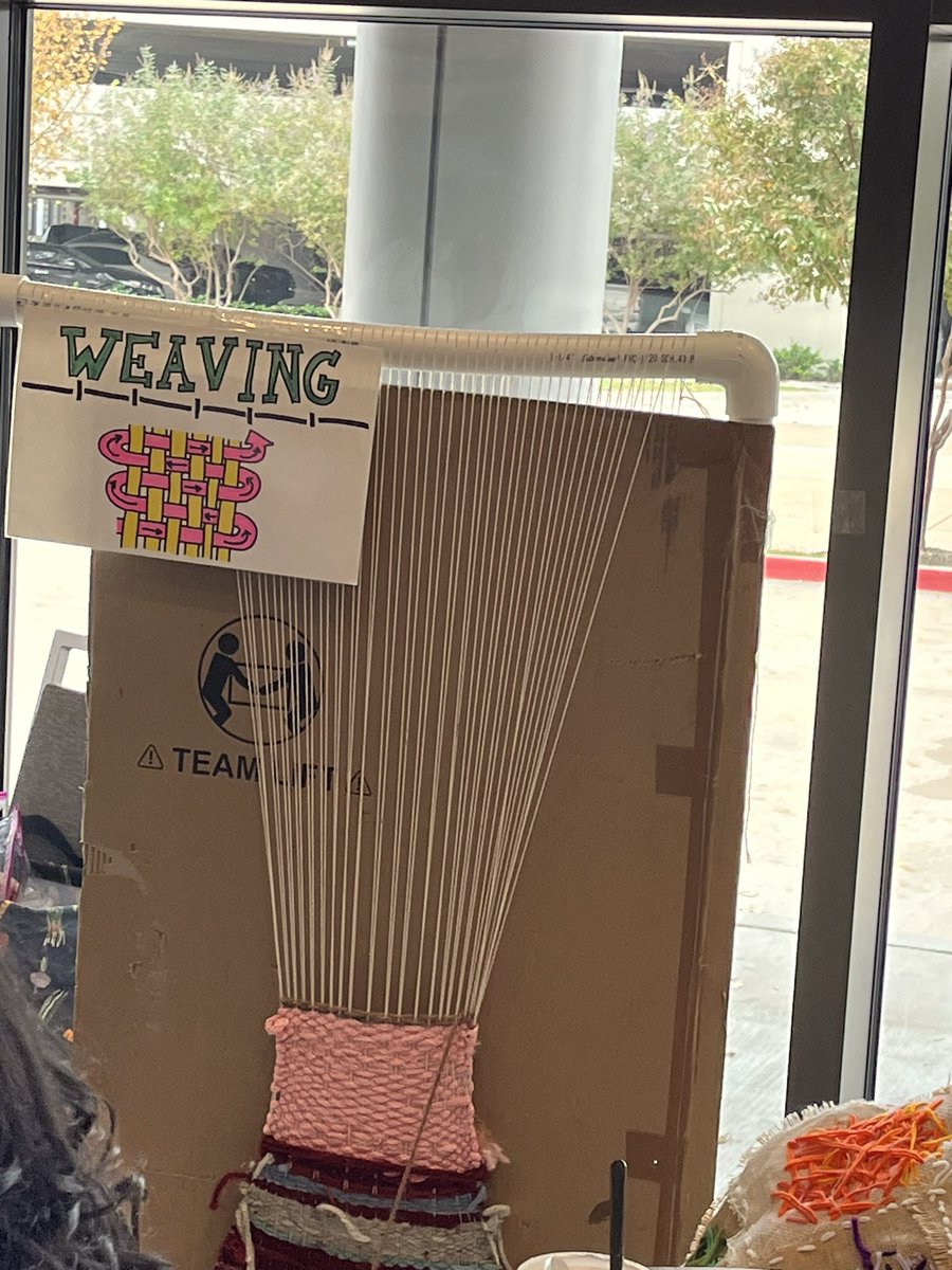 Thanking to be in district that pours in the #visualarts #taea We learned to diy #weave #loom #gelliprinting <a href="/ErikaEchegaray/">Erika Echegaray</a> <a href="/FinchFalcons/">Finch Elementary</a> <a href="/MISD_Fine_Arts/">MISD Fine Arts</a>