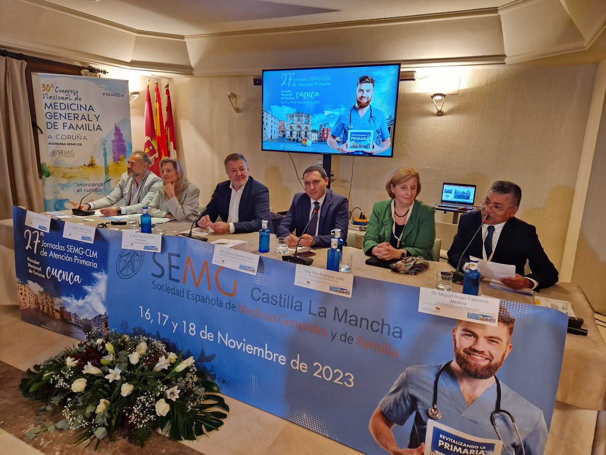 Participan en la inauguración de la 27 Jornadas de #SEMGCLM, el alcalde de Cuenca, Darío Dolz; el presidente de la Diputación provincial, Alvaro Martínez; y la directora general de AP del SESCAM, M. Ángeles Martín; acompañados por la presidenta nacional de SEMG), <a href="/Pilar_RguezLedo/">Pilar Rodríguez Ledo #MFenEsencia</a>