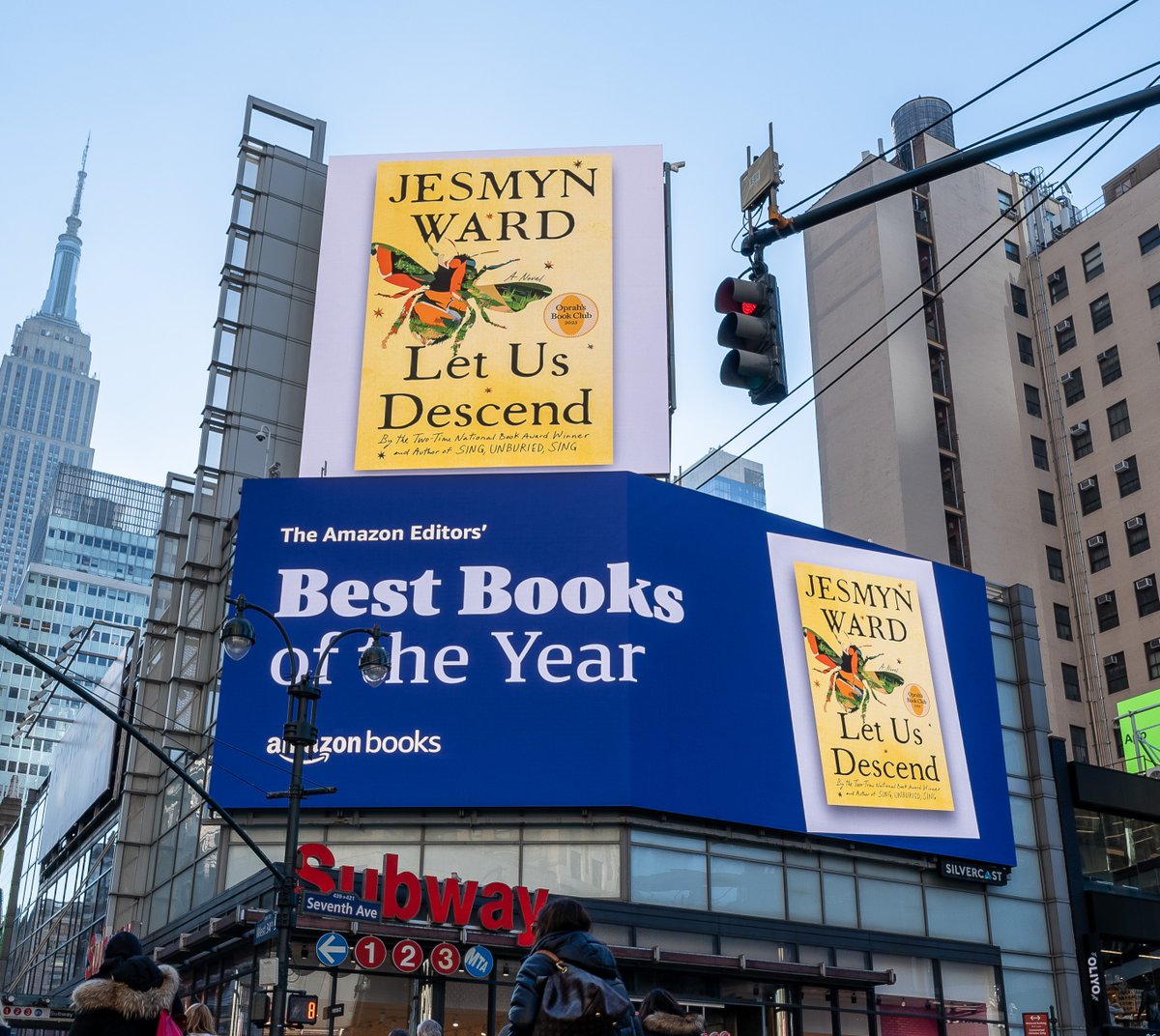 Excited to share that #LetUsDescend by @jesmimi is one of the @amazonbooks editors’ Best Books of 2023–and it’s on a billboard in NYC! See the full list here: spr.ly/6017u0hDc