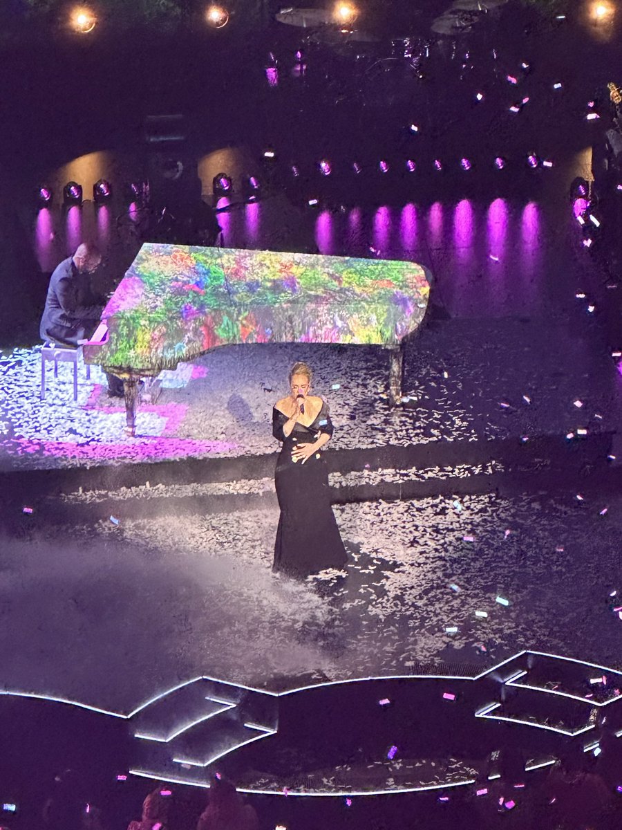 george_danyluk's tweet photo. In honor of the one year anniversary of Weekends With Adele, here are my favorite pics from the shows that we attended!
#Adele #WeekendsWithAdele #AdeleVegas https://t.co/osxOWB1oW1