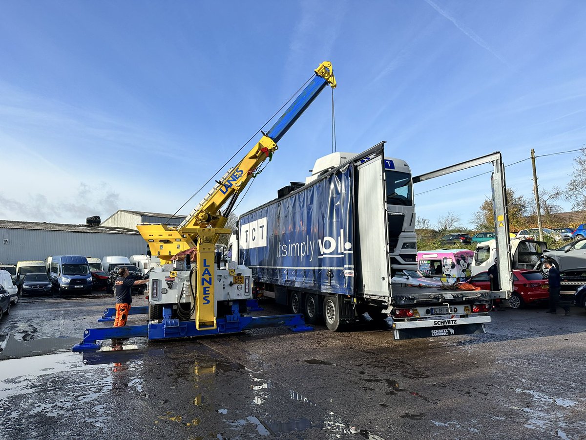 Interesting afternoon loading an accident damaged tractor unit onto another truck for transport to the Middle East today !  #Rotator