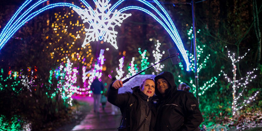 Cue the holiday tunes - we're getting ready for a festive season. Check out our latest blog post for eight ways to enjoy all the holiday cheer in Coquitlam: ow.ly/vNf350Q8Peb