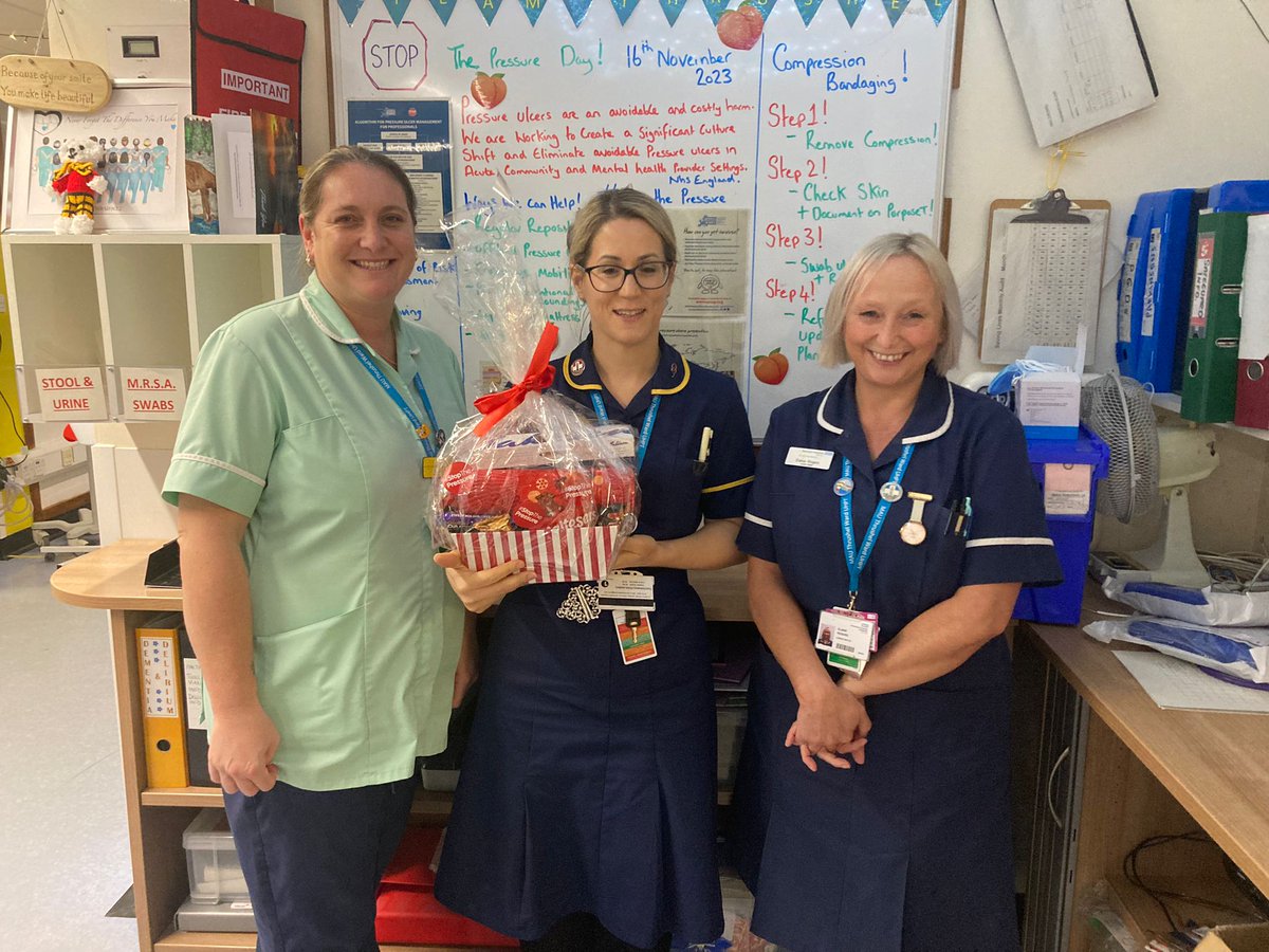 Congratulations to #teamthrushel for winning our Guess the Body Part competition for #stopthepressure <a href="/iain_yearling/">Iain Yearling</a> <a href="/FionaSandercock/">#Team Thrushel</a> <a href="/UHP_NHS/">University Hospitals Plymouth NHS Trust</a>