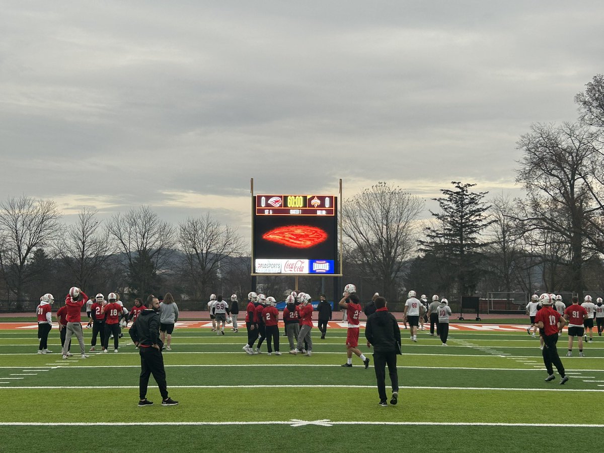 Grove City Football tweet media