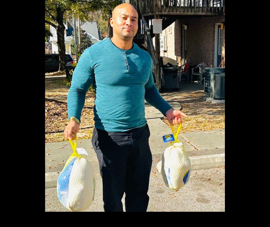 KerwinPittman's tweet photo. “Never Forget Where You Came From &amp; Always Stay True.” 🙏🏽🙏🏽

RREPS Annual Thanksgiving Meal/Turkey Giveaway 

The Smiles &amp; Hugs Melted My Heart. It’s Always A Blessing To Be A Blessing. Special thanks to NCEO &amp; Coldwell Banker on the partnership.💪🏾
#BeTheChange 
#RREPS #NCEO https://t.co/zEF4w3QDYx