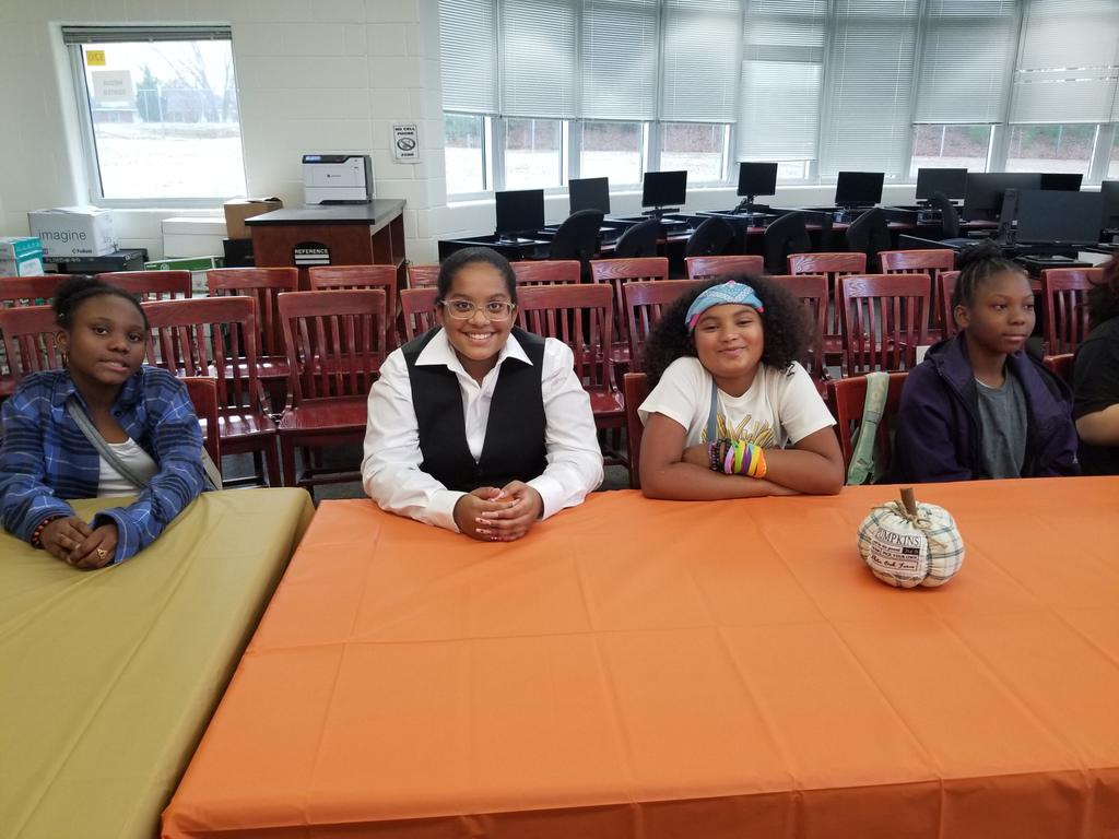 Kim Gray tweet media