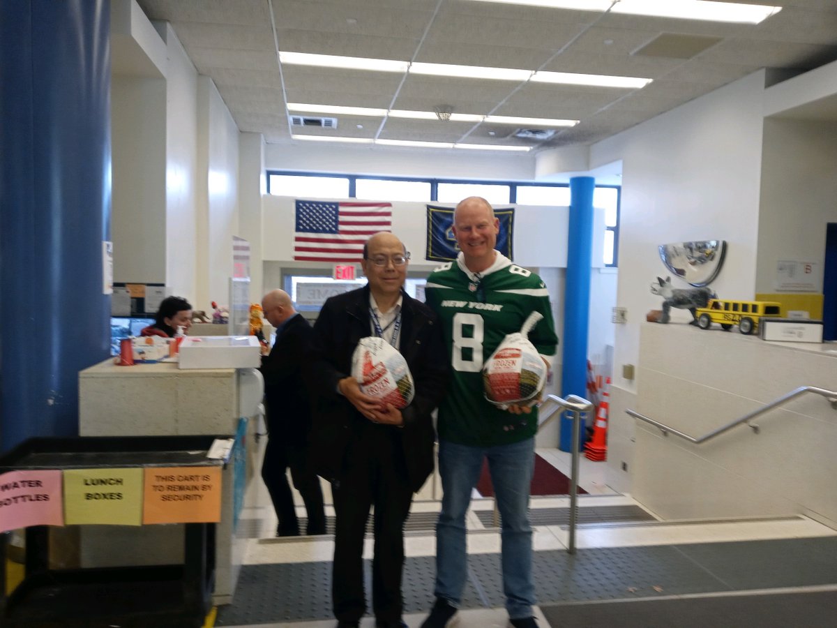 BobHoldenNYC's tweet photo. Grateful for the generosity of @JustcauseFDN! Our office teamed up to deliver much-needed frozen turkeys to school children in need.

Thanks to the dedicated schools for helping us spread joy and ensure a warm Thanksgiving for those who need it most this year! https://t.co/i5wzEe3GFN