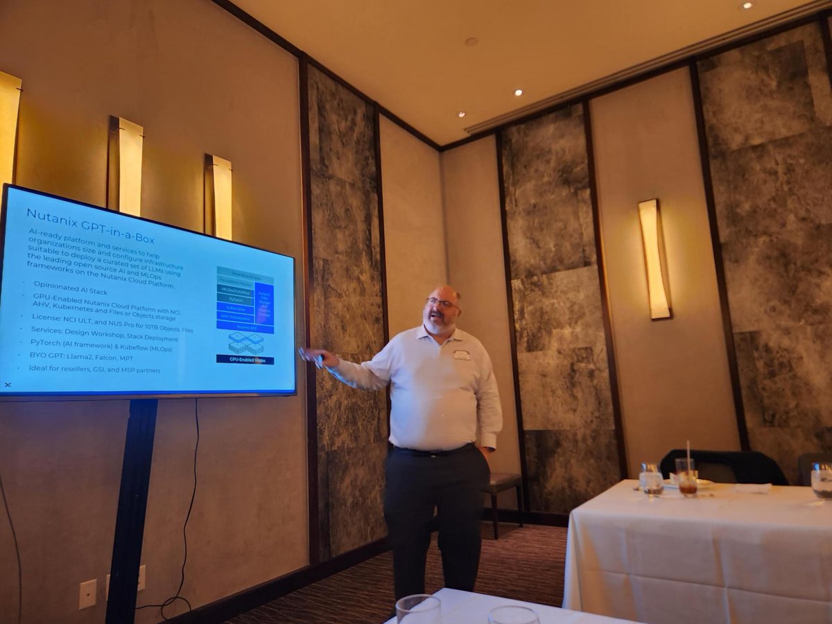 DeriveTech's tweet photo. 🚀 Last night, Derive Technologies launched our Tech Talk Series alongside our valued partner @Nutanix at Charlie Palmer Steak! Thanks to all who made this event truly special. Stay tuned for details on our next one!
#DeriveTech #TechTalkSeries #Nutanix https://t.co/ptbyM2ekWL