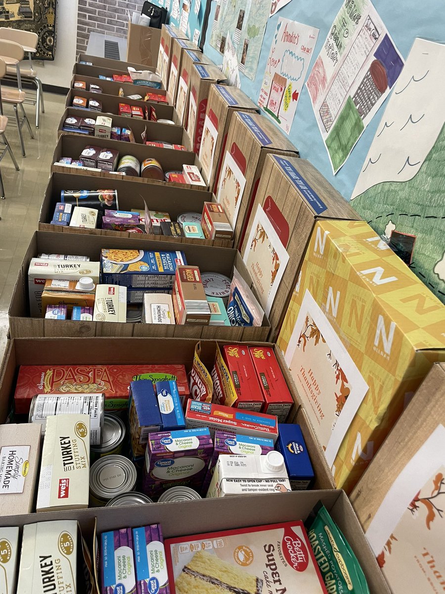 stacey bentley (@mrsbentleybhs) on Twitter photo Thank you <a href="/BrunswickHSSC/">Brunswick Student Council</a> and the staff of Brunswick High School for helping to provide 11 local families with a complete Thanksgiving meal! @BerryFCPS Thank you <a href="/BrunswickHSSC/">Brunswick Student Council</a> and the staff of Brunswick High School for helping to provide 11 local families with a complete Thanksgiving meal! @BerryFCPS