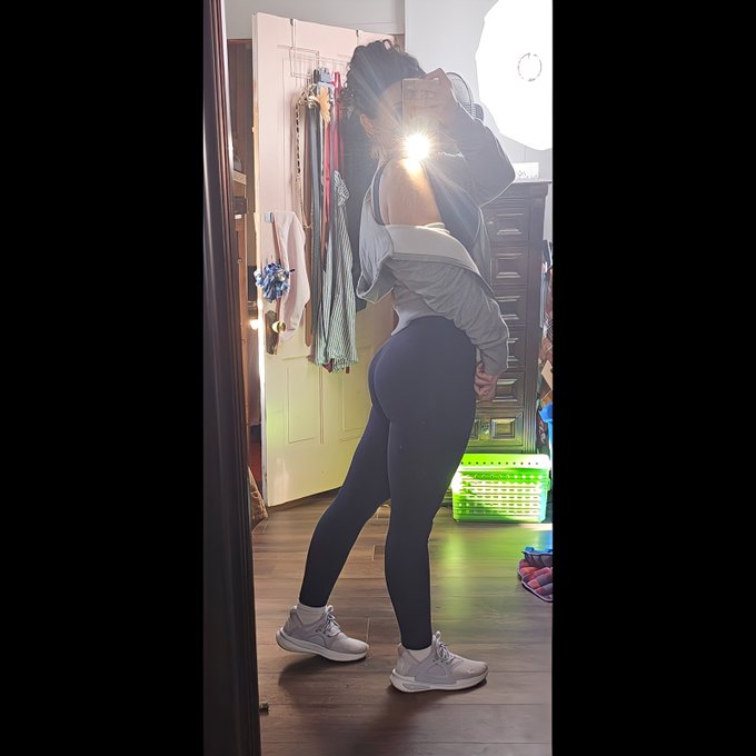 Daddy spank me 🍑😍 #DADDY https://t.co/P3D49sqTEd<a href="/tag/daddy"class="tags">#DADDY</a>