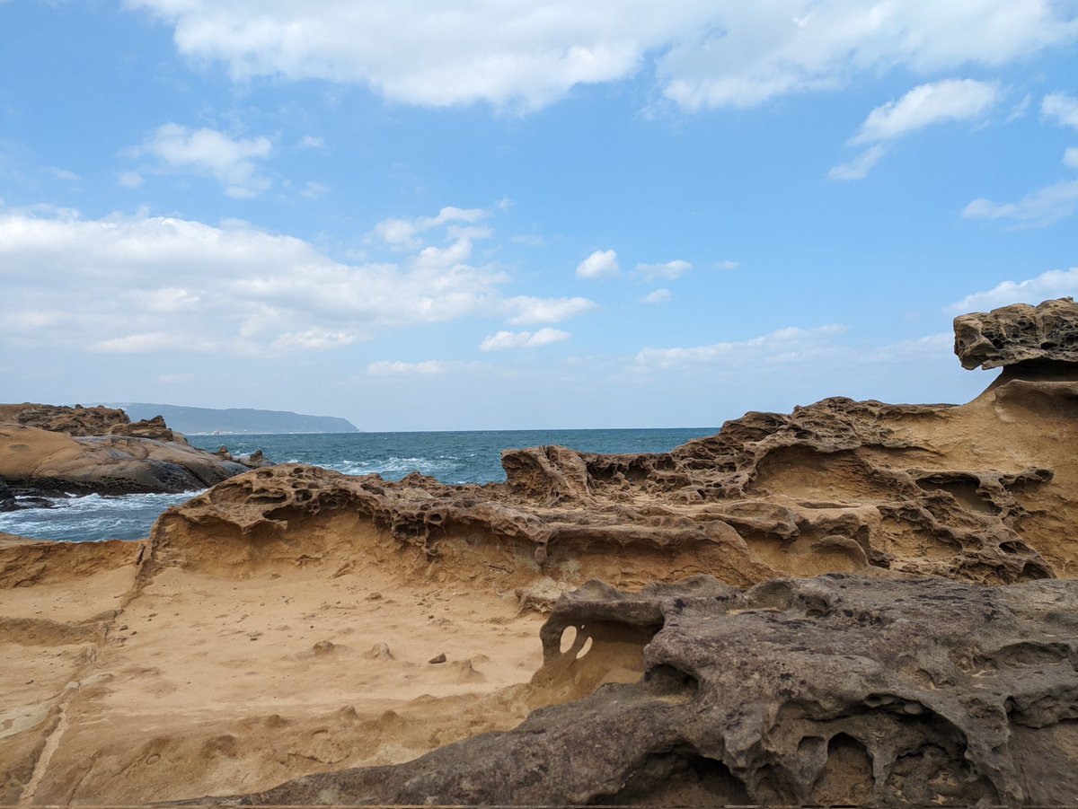 Alex Ramadan tweet media