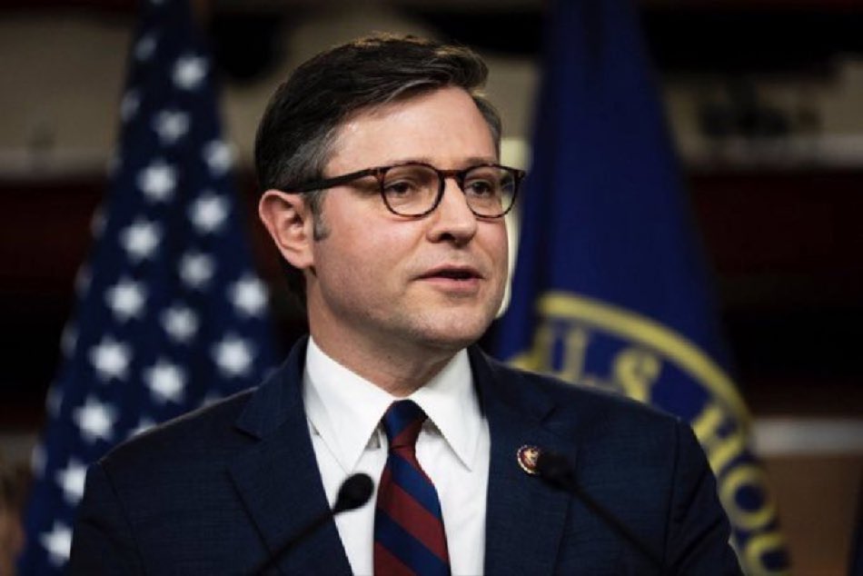 IanJaeger29's tweet image. Honest question… 

Do you support Speaker Mike Johnson releasing all 44,000 hours of January 6th footage to the public?