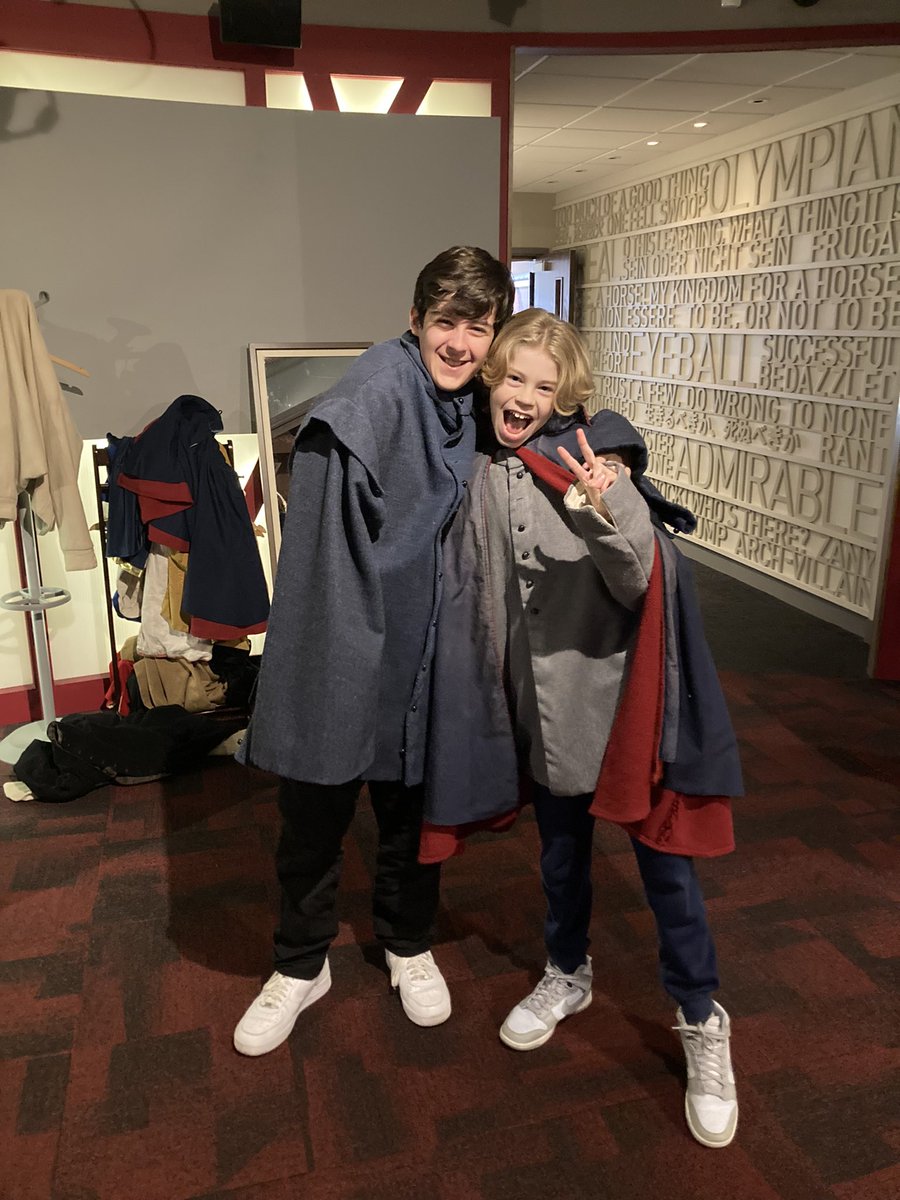 StNicksEng's tweet photo. #Year8 had a wonderful, jam-packed time in #StratfordUponAvon, this week. Lots of photos to follow! Here they are at @ShakespeareBT #StNicks #StNicksEnglish #StNicksCulture #Shakespeare https://t.co/Pn1XwBZE9m