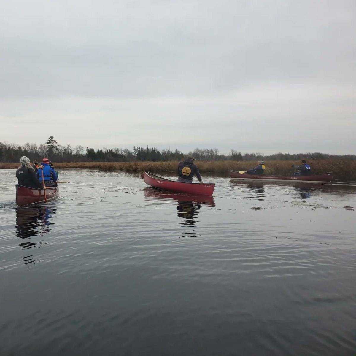 MikeW_OutdoorEd's tweet photo. It's always good to get on the water with fellow educators. The P.D. session was attended by #DDSB teachers who provide #outdooreducation courses, Al Faucon from #ORCKA, and hosted by Jared Ball and Alison Ellwood, #OutdoorEd. #canoeing https://t.co/UCCN9vQ1rK