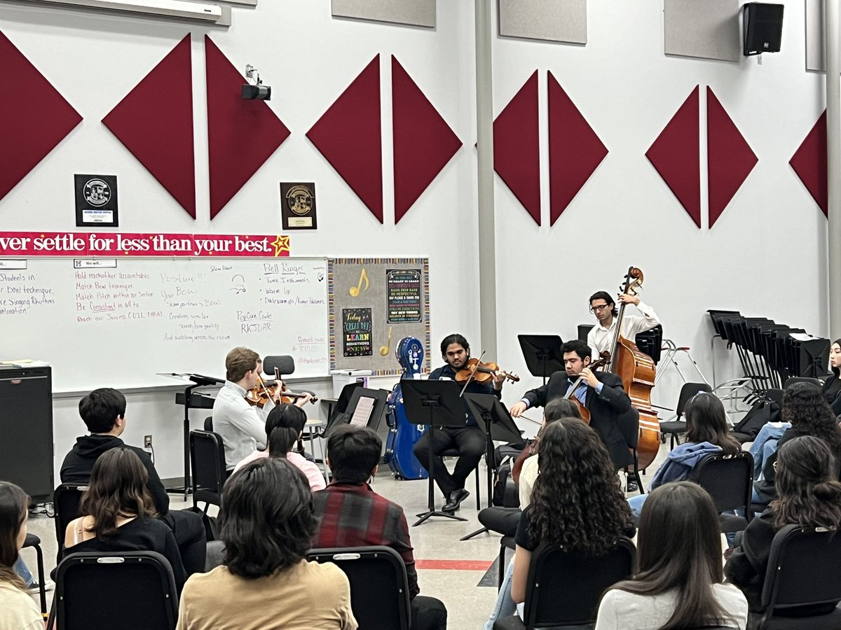 Christina Caraveo tweet media