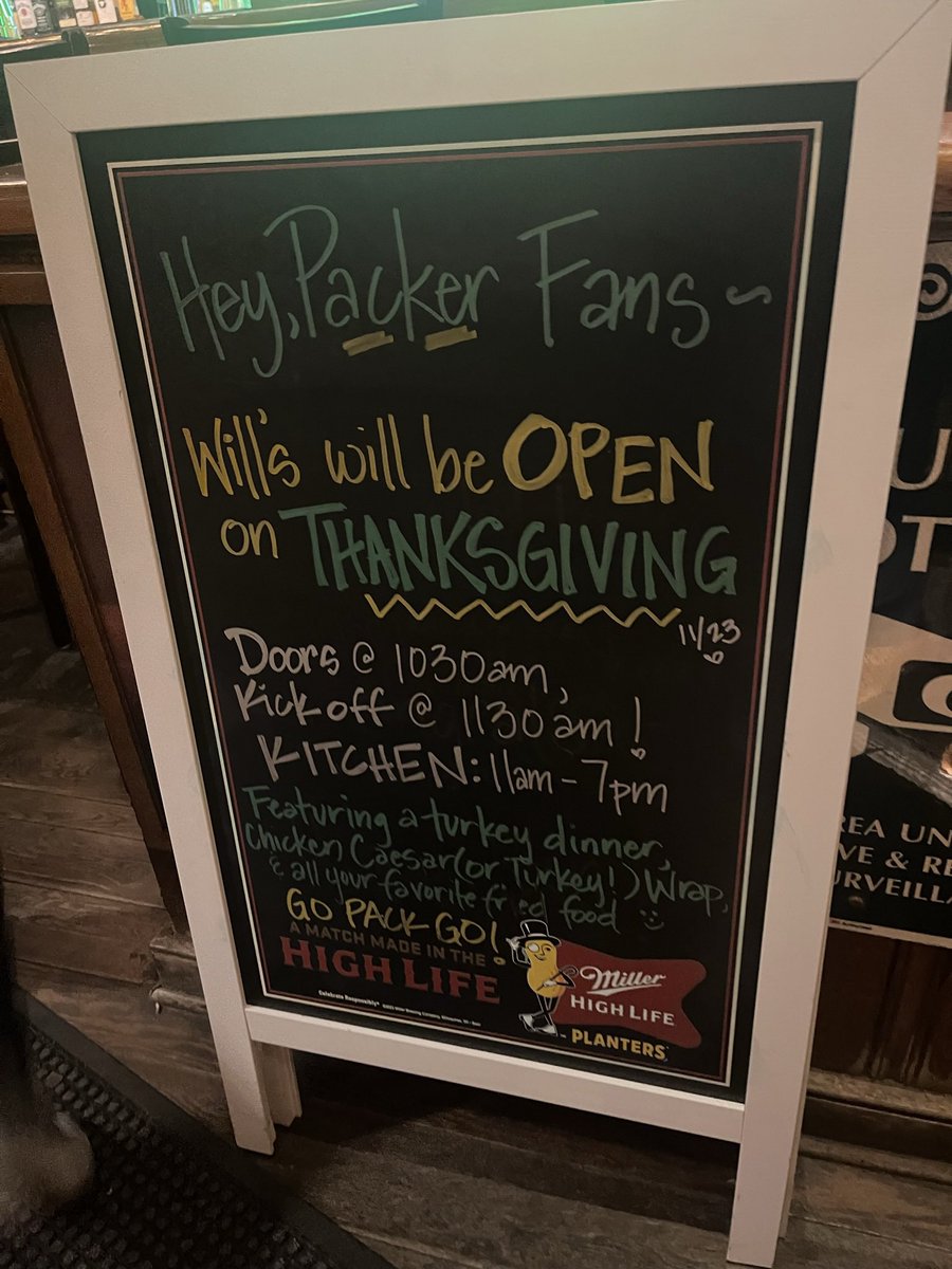 Tis the season! Tweet or DM me your CHICAGO bar or restaurant’s Thanksgiving Thursday hours so I can share on here Thanksgiving Day for everyone who needs a cold one (or two)!