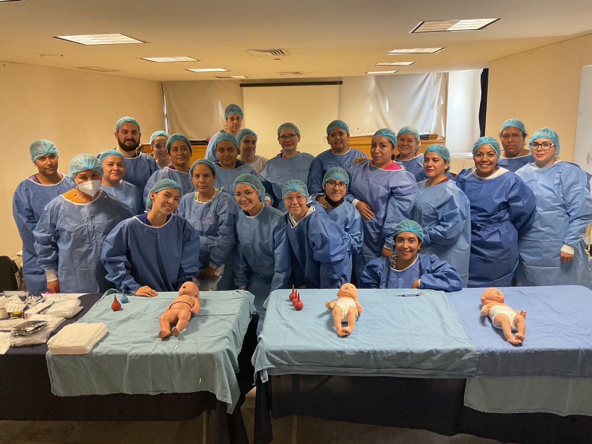 IsssteAgs's tweet image. Issste Aguascalientes desarrolló el primer curso de enfermería en el cuidado del paciente prematuro, capacitando al personal de la salud del #HospitalGeneralIssste, #HospitalDeLaMujer, #HospitalHidalgo, #MedicaNorte, y de la UMF #PabellondeArteaga.

#NuevoIssste