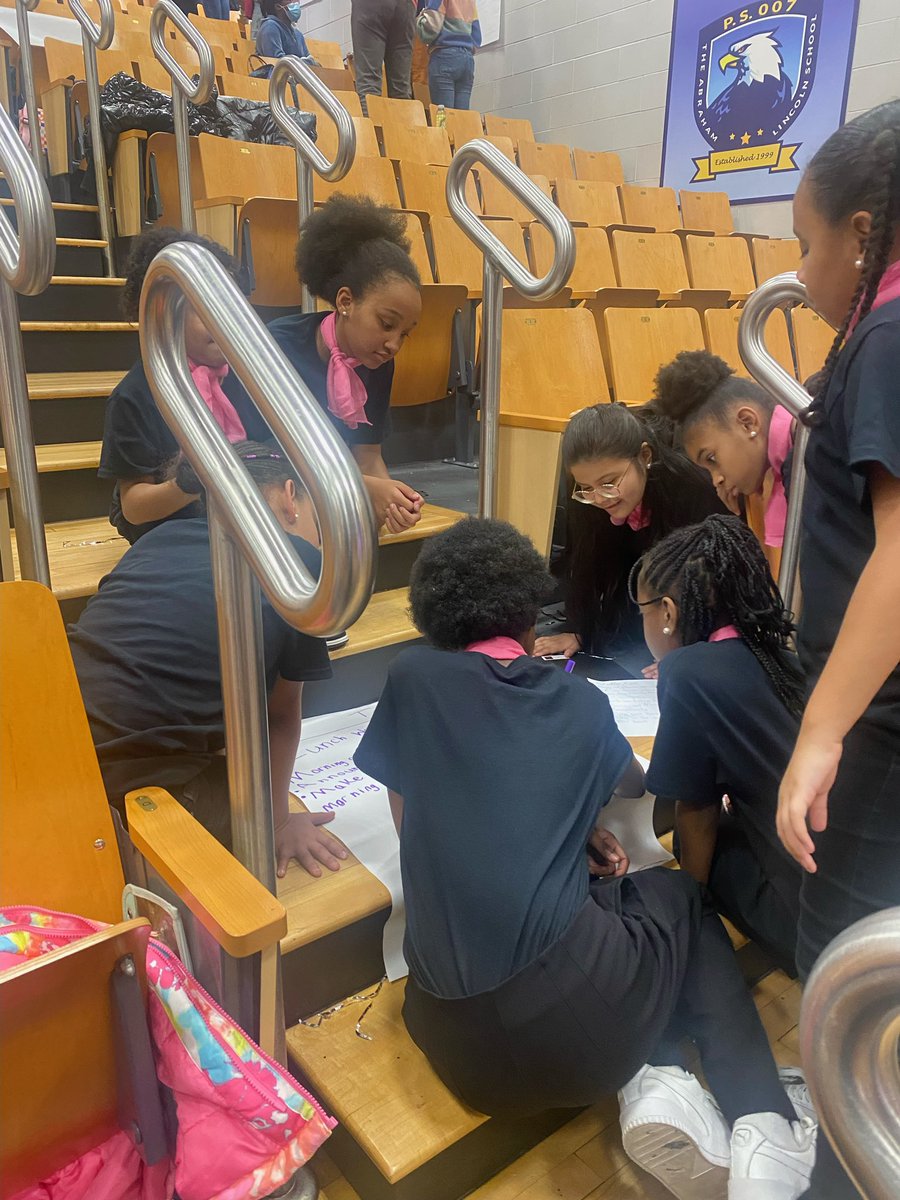 PrincipalFields19K325 tweet media