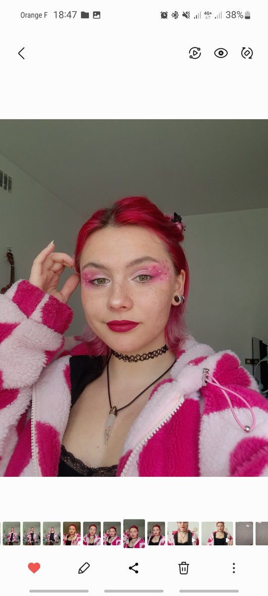 Pleine Lune 🍑 tweet media