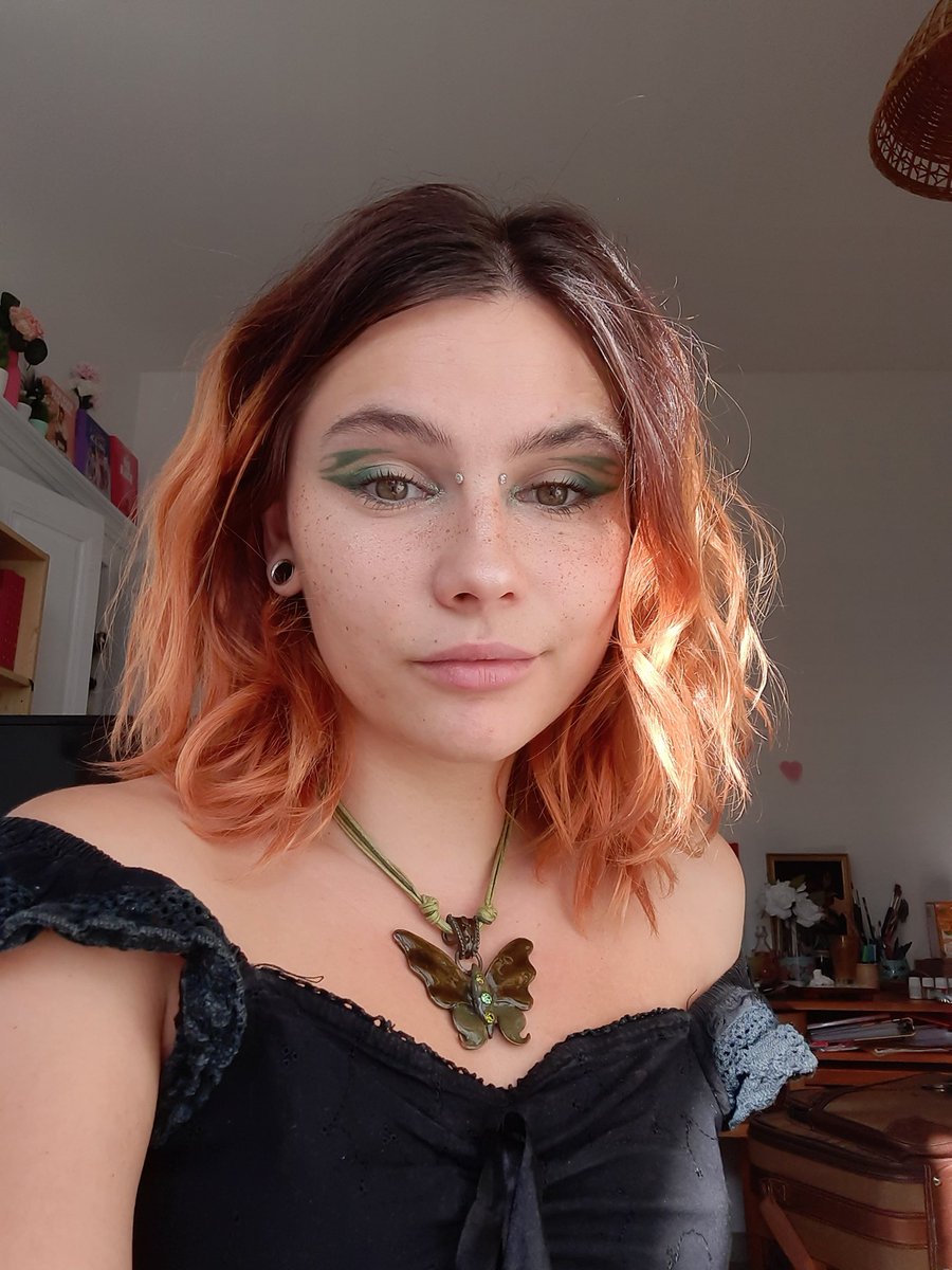 Pleine Lune 🍑 tweet media