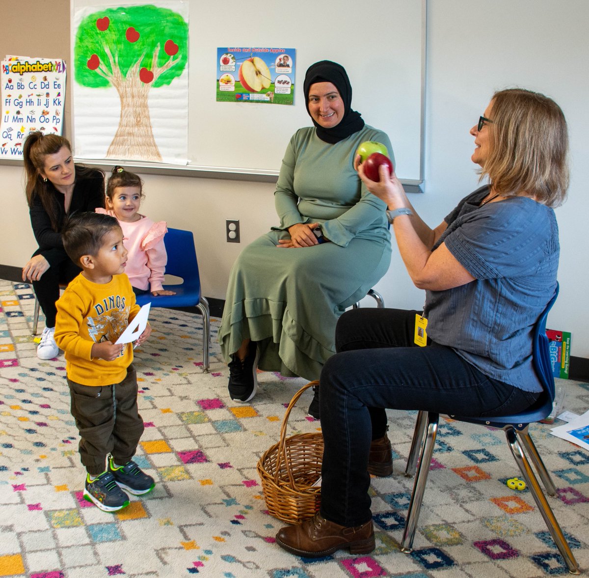 Tomorrow is #GivingTuesday, and we need your support to enhance our Family Literacy classes! A generous Friend of Vita will MATCH the first $2,500 donated! Please support us at conta.cc/3J92v03  and share this post with your family and friends! 
#adulteducation #nonprofit