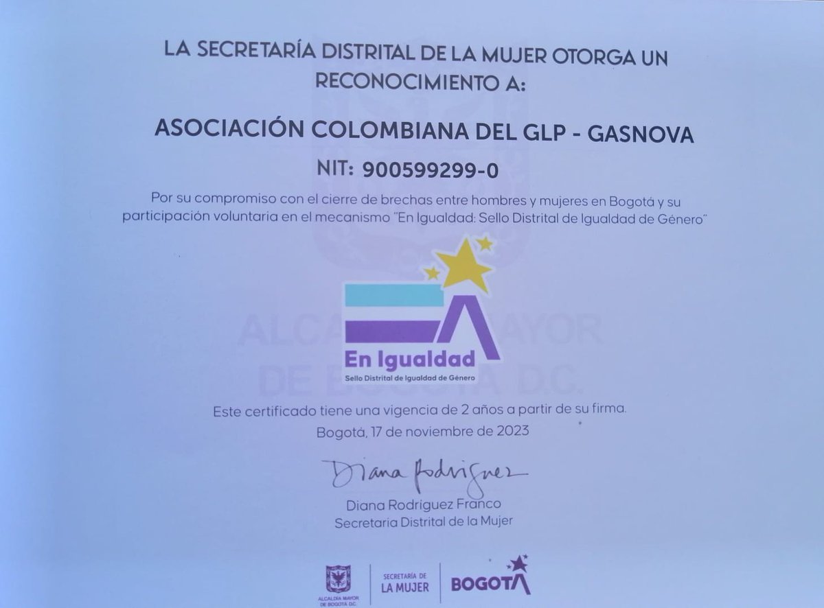 #MujeresGLP La iniciativa #WINLPG (Women in #LPG), obtuvo reconocimiento de @secredistmujer @Bogota, Sello Distrital de Igualdad de Género por el compromiso y la activa participación en el cierre de brechas entre hombres y mujeres en el sector #GLP.