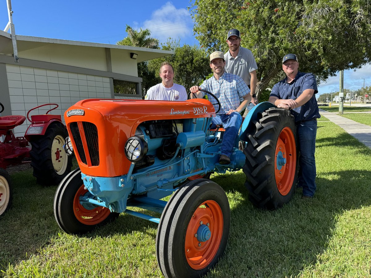 Farm4ProfitLLC's tweet photo. We are learning so much and having a blast on the #sugarexpressfla with @USSugarFLA #raisincane #moretosugar #floridafarmers #ussugarfl #ussugar https://t.co/ZwSkJKIAWf