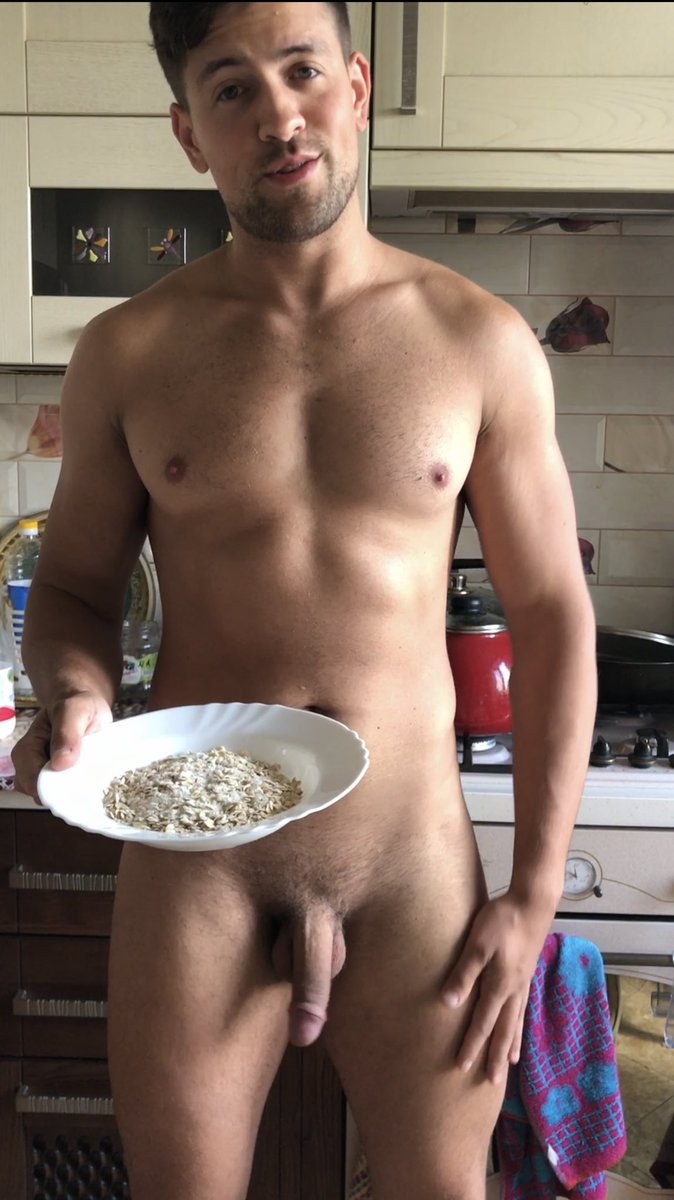 AlanRandom01's tweet photo. What's for breakfast? https://t.co/K4ZlWTQiak