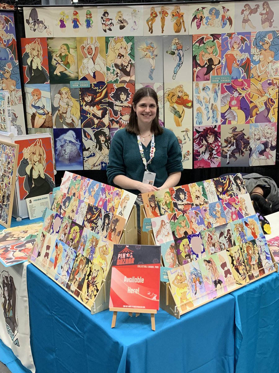 At a big booth at Anime NYC! Visit me at booth B25 🤍