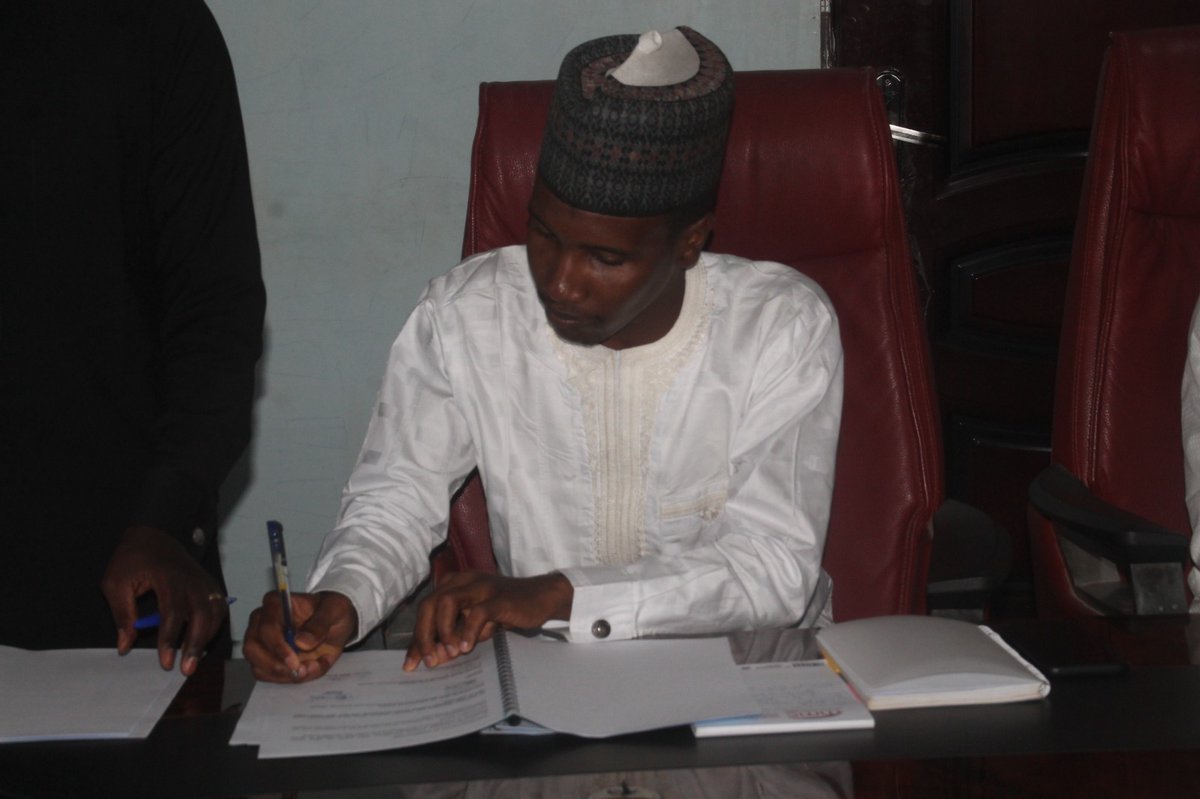 We've signed an MoU with <a href="/AhmaduBelloUni/">Ahmadu Bello Uni</a> #ABU to embark on joint student supervision, research projects &amp; exchanges. MoU signing witnessed by our local &amp; Intl. team (virtually). This is a boost not just for us &amp; ABU but also for broader spheres of #Yobe State University &amp; Nigeria