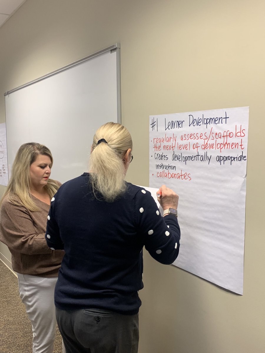 Spent today with @MCPSSESL teachers discussing core instructional standards that yield improved student performance; primary focus on learning differences #diversity #equity of resources #cultural #dialect @AlabamaAchieves @USASARIC @SonyaMocks