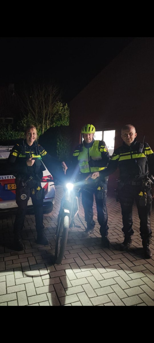 Wijkagent tweet media