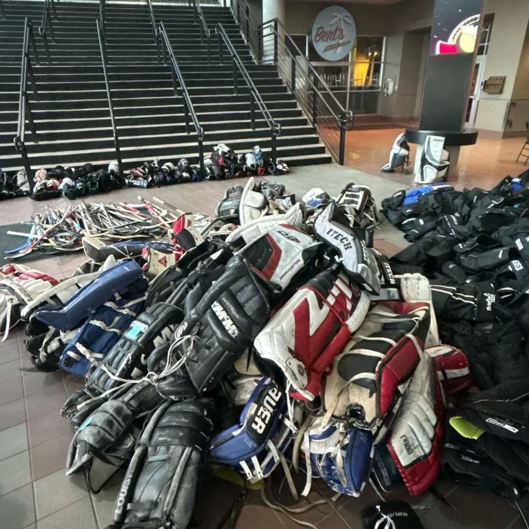 Thrilled to share a transformative donation: 1700 hockey items from @Senators Equipment For Kids Program for our Indigenous Hockey Equipment Drive! This impactful gift brings joy, dreams, and unforgettable moments to indigenous youth. Grateful for our steadfast partnership.