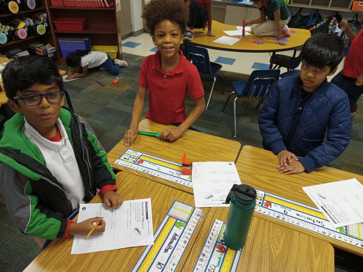 ColbysLeopards's tweet photo. My kids had so much fun learning in a transdisciplinary way. They were given 100 paperclips and told to use magnetism to pick up some of them and figure out how many they picked up by accounting only what was left. There's so much excitement in the room during the activity! https://t.co/UxcC2JgjzC