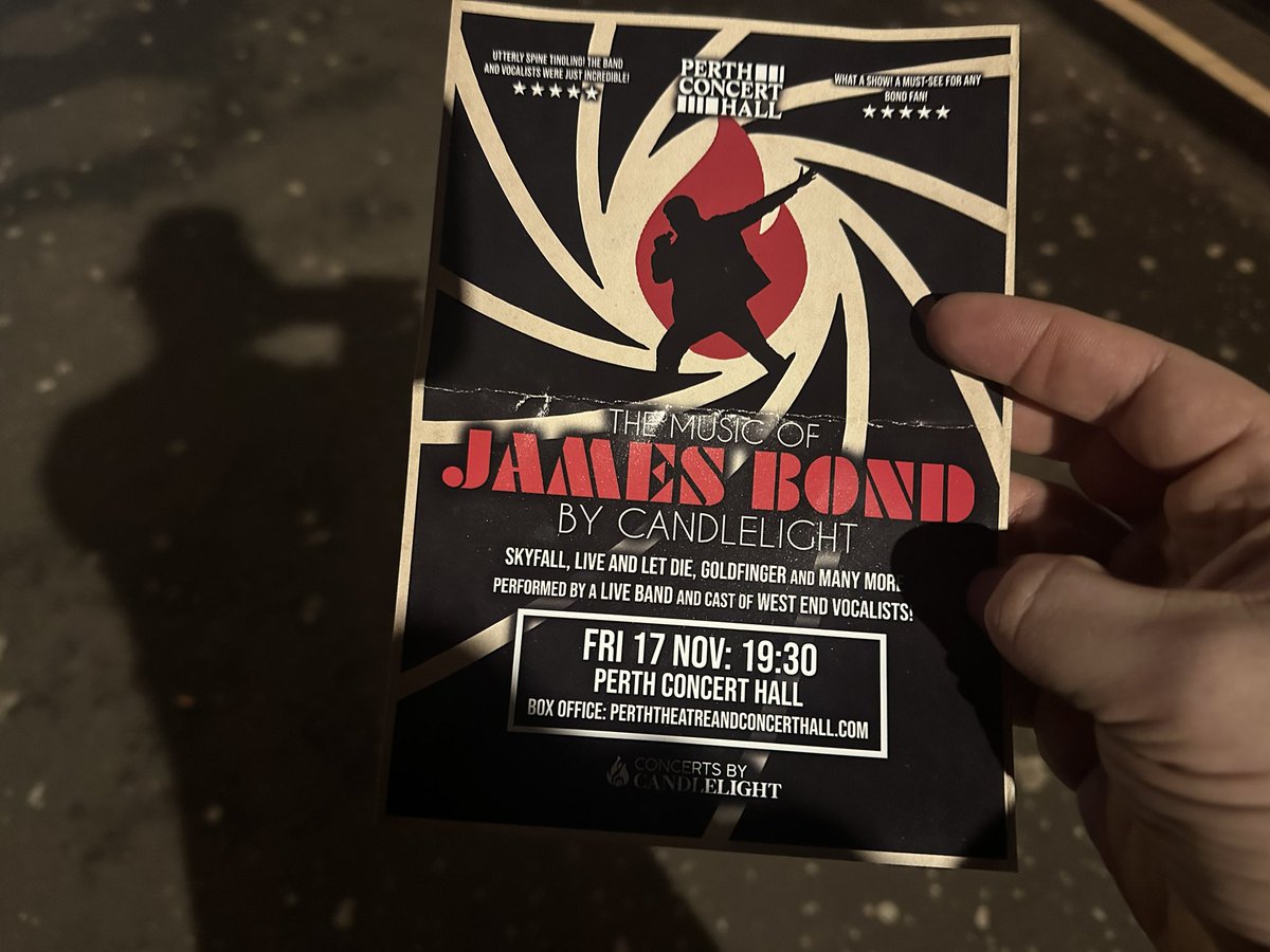 Much needed 🎵<a href="/perthTCH/">Perth Theatre and Concert Hall</a> for James Bond by 🕯️ 

5 ⭐️ vocals: epic stylistic range <a href="/BenjaminPurkiss/">Ben Purkiss</a>; <a href="/LeahBabsWest/">Leah Barbara West</a> gave us Patti Lupone’s Bond girl; Charlotte Fights has notes Adele only dreams of.

2 ⭐️ staging. 3 ⭐️ 12-piece (could be 4 ⭐️ if led by 🎹 at front rather than click)