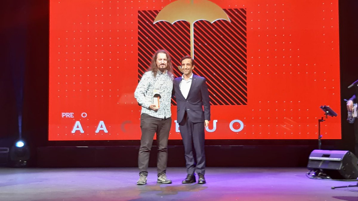 🏆 Premio Paraugas de Ouro para  Reto FalAI. <a href="/recadoscarmen/">Recadoscarmen</a> – Balidea e AtlanTTic Universidade de Vigo

Fixémolo porque sabiamos que este proxecto ía a axudar a atesorar a lingua

#PremiosParaugas2023