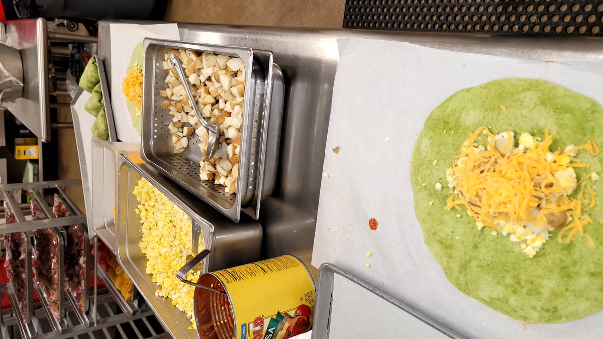 Home-made wraps <a href="/swhsmustangs/">SWHSMustangs</a> today at lunch
Thanksgiving wraps or breakfaat burrito / mixed reviews, so we will try again with modifications