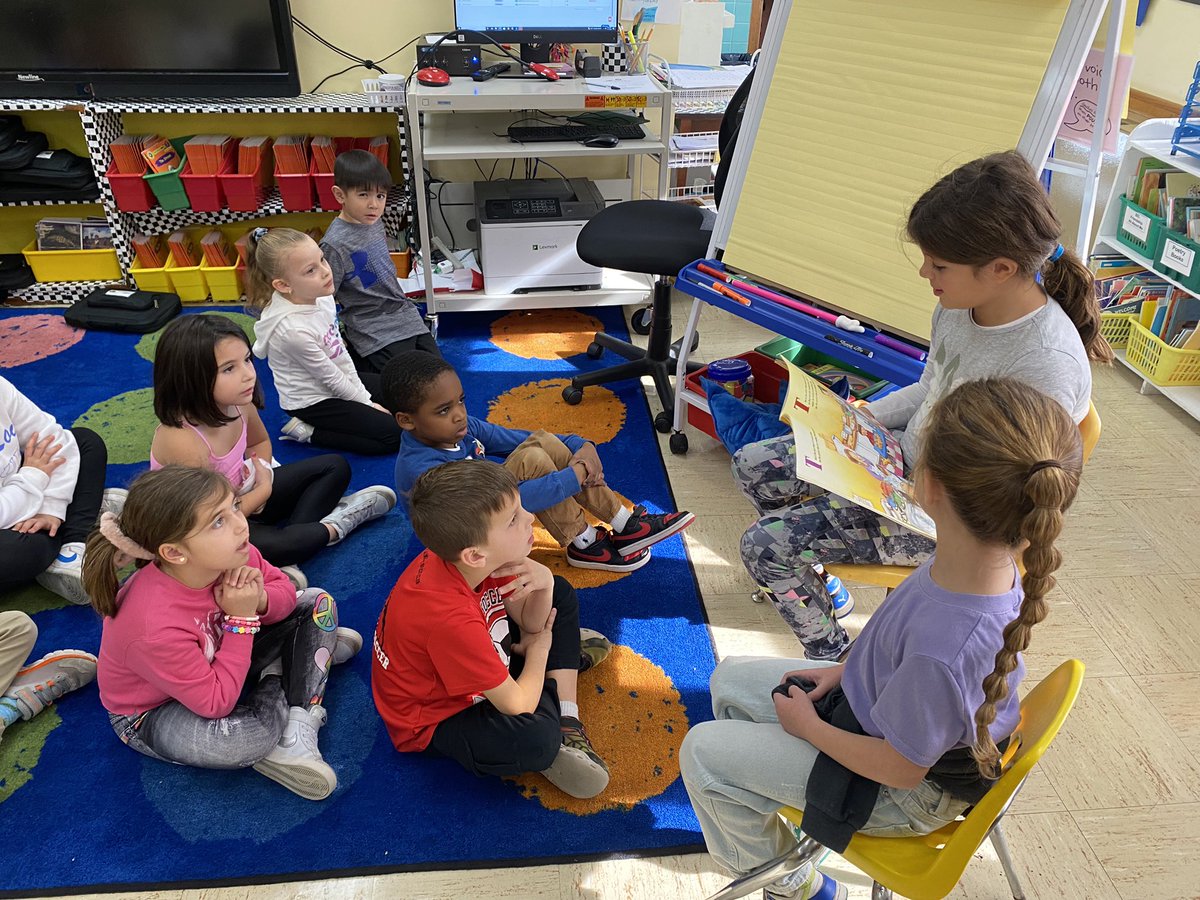 Cristina Artusa (@mrsartusa) on Twitter photo #GiveAHootFor former first graders doing a great job reading to class 1S! <a href="/AllisonBanhazl/">Allison Banhazl Campbell</a> #WaverlyWonders <a href="/WaverlyParkElem/">Waverly Park Elementary School</a> #GiveAHootFor former first graders doing a great job reading to class 1S! <a href="/AllisonBanhazl/">Allison Banhazl Campbell</a> #WaverlyWonders <a href="/WaverlyParkElem/">Waverly Park Elementary School</a>