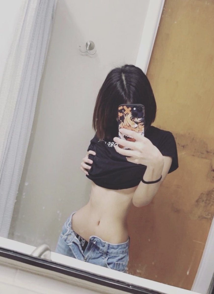 ‍ ♰ (@thinandshowing) on Twitter photo 