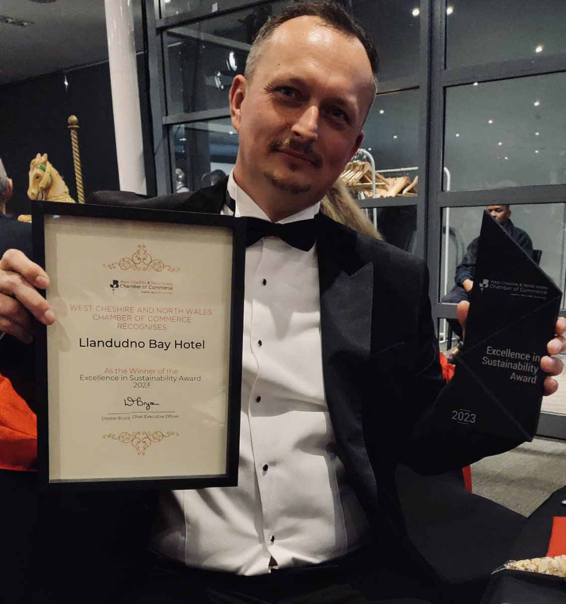 Everbright Group Hotels tweet media