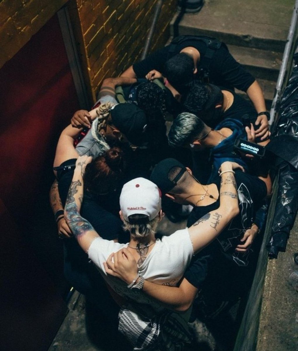 SpaceCNCO's tweet image. Como va esa tendencia???
De que posición está en sus países??
GRACIAS CNCO
CNCO LATIN KINGS